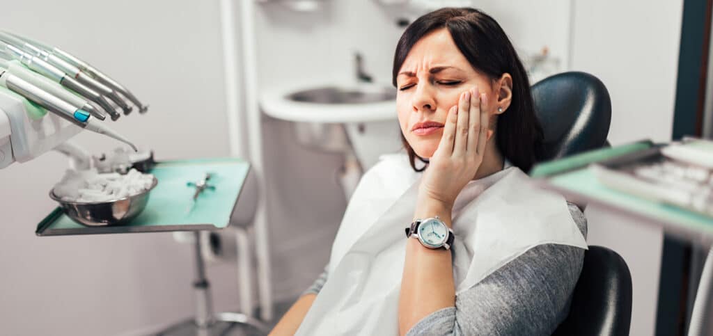 Common causes of tooth pain Common causes of tooth pain